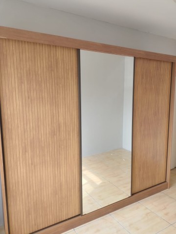 Guarda roupa casal