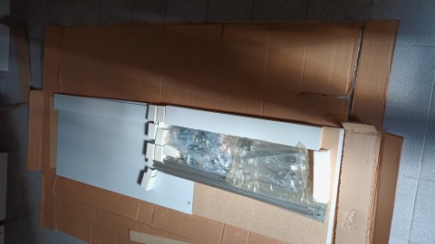 Começo de um guarda roupa de 6 portas 