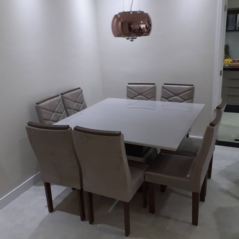 Mesa 6 cadeiras 