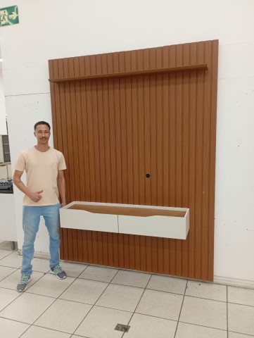 Montagem painel ripado