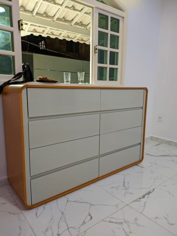 Cômoda laqueada 