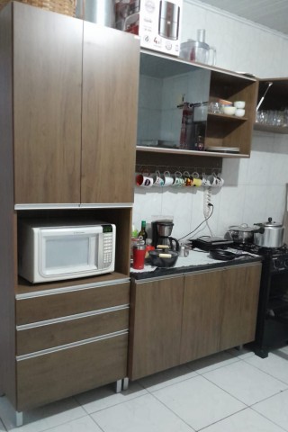 Armário de cozinha batira..montadinho 