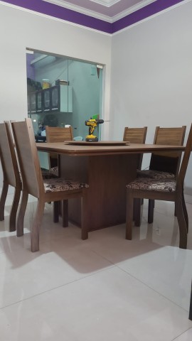 Mesa de jantar 6 cadeiras