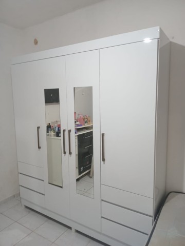 Guarda roupa 
