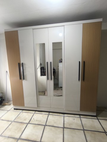 Guarda roupa