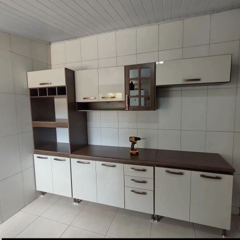 Bota as máquinas para trabalhar