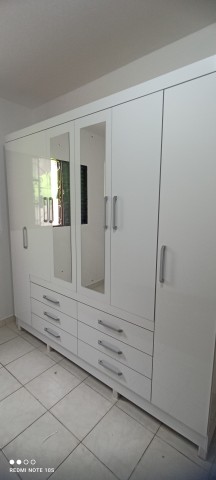 Guarda roupa 6 portas 6 gavetas