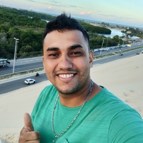 Adelson Alves de Sousa