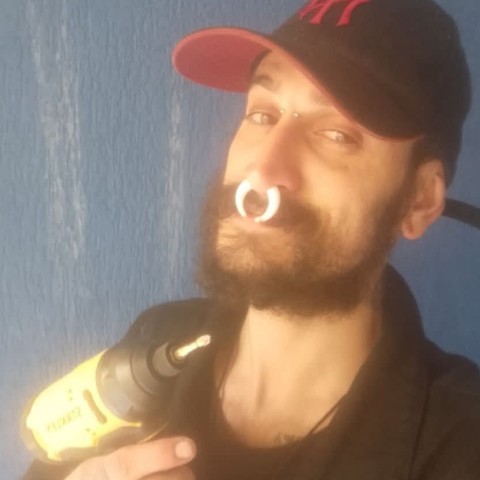 LEONARDO LOMBARDI DE BESSA